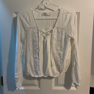 Hollister White Long Sleeve Top Size Small